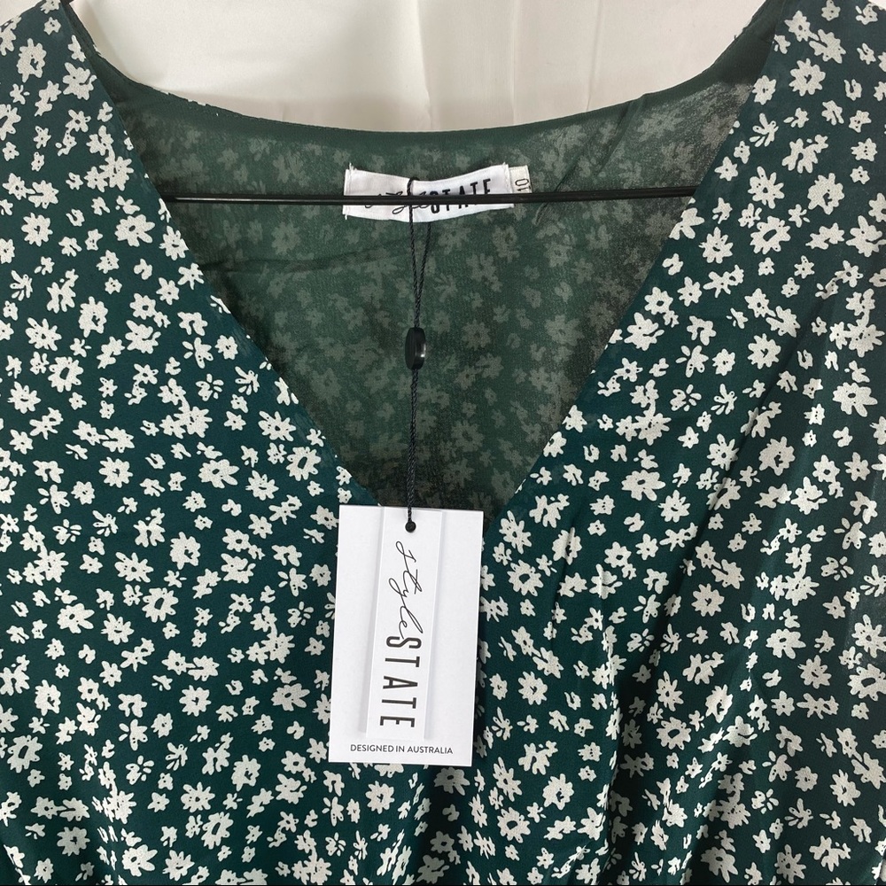 Green Floral Longsleeve Shirred Crop Top Size - Picture 5 of 9